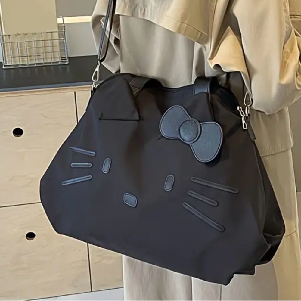 Hello Kitty bag
